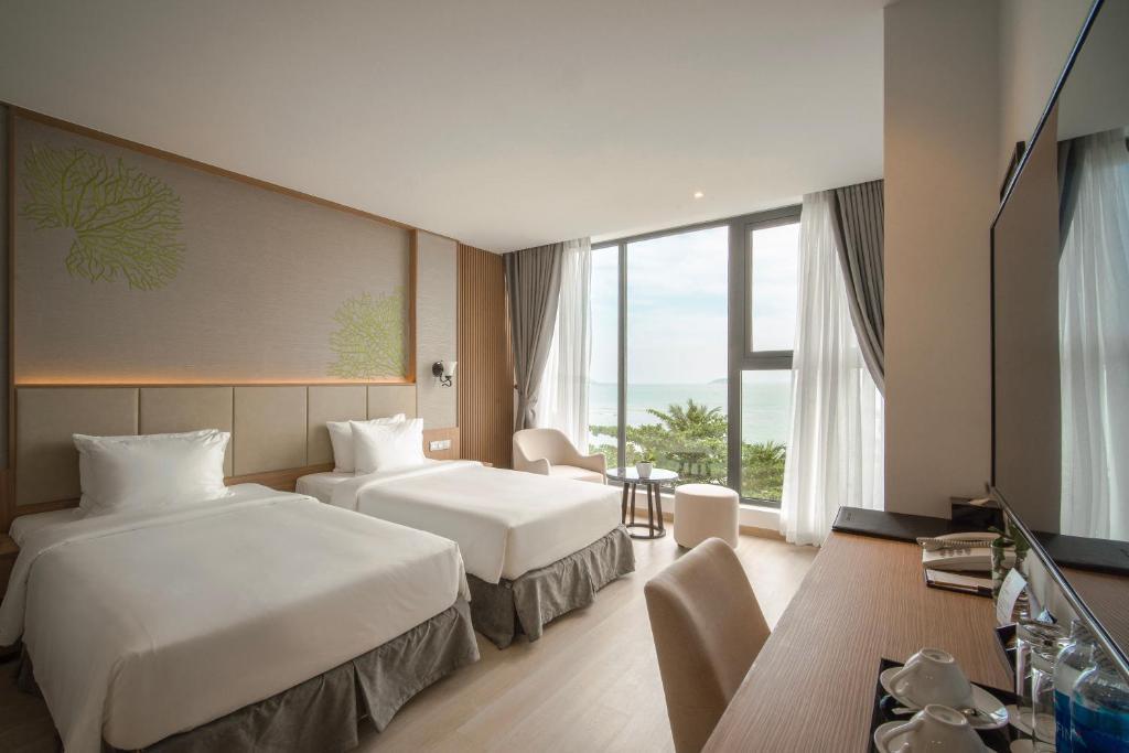 Deluxe Double Room with Sea View - Khách Sạn Navada Nha Trang