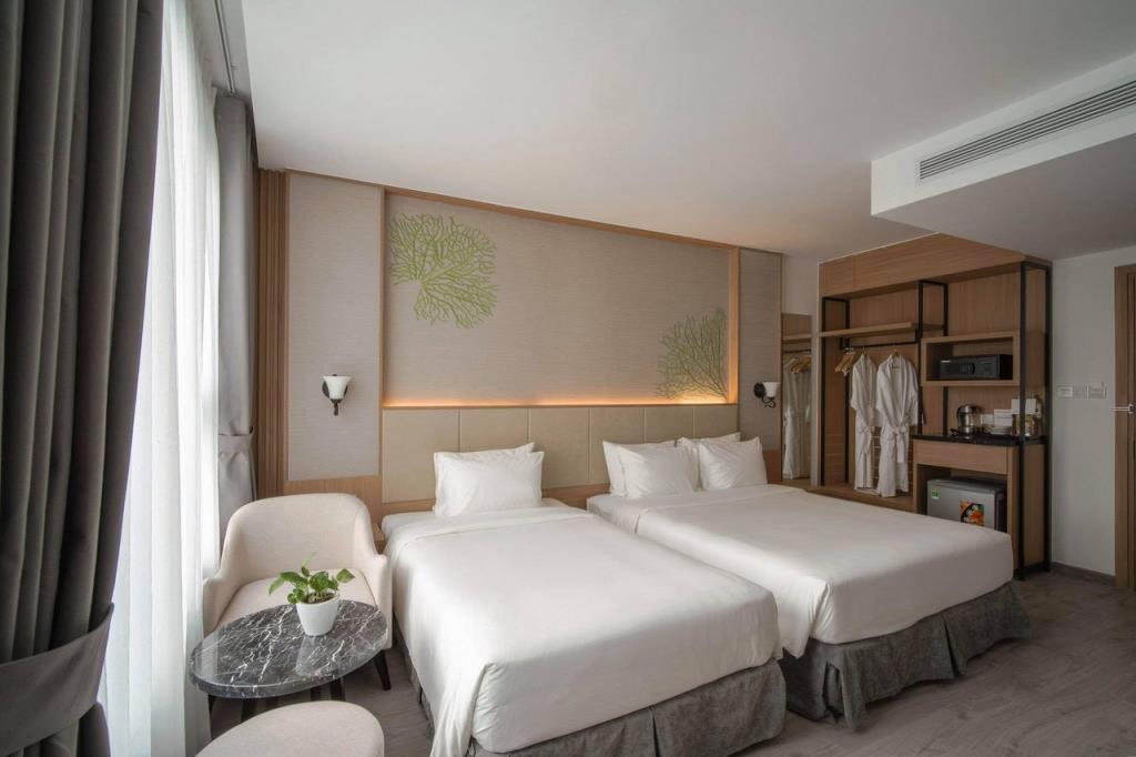 Deluxe Twin Room with Sea View - Khách Sạn Navada Nha Trang