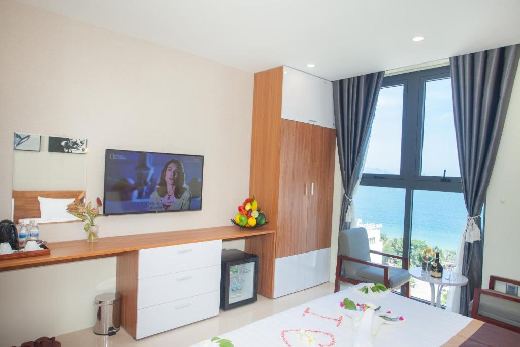 Phòng Deluxe Sea View - Khách Sạn Ecstasy Nha Trang