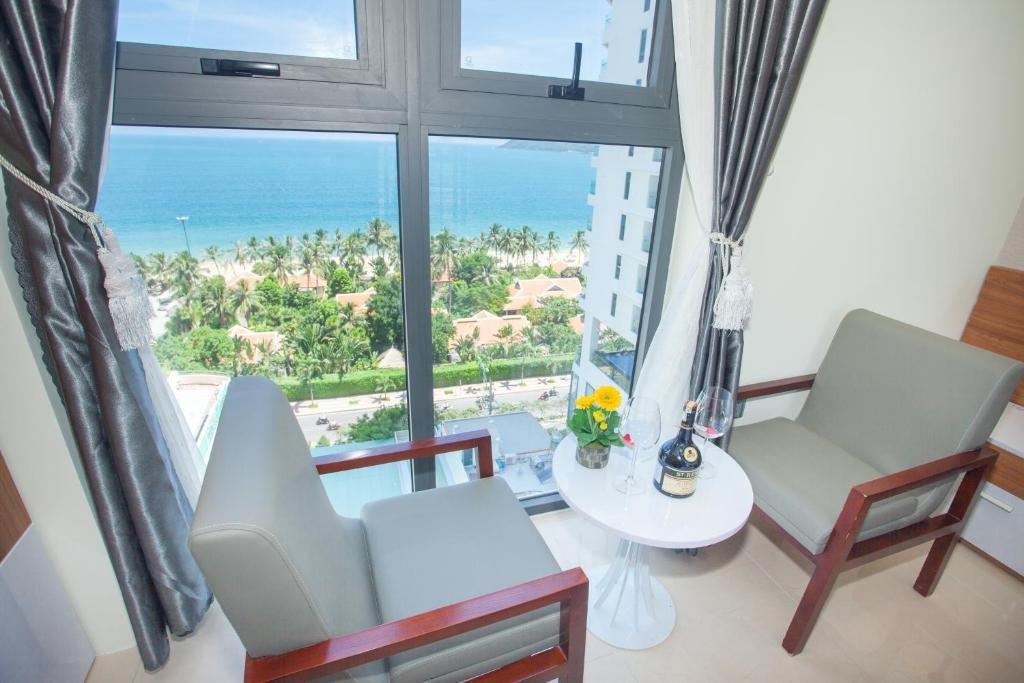 Phòng Deluxe Sea View - Khách Sạn Ecstasy Nha Trang