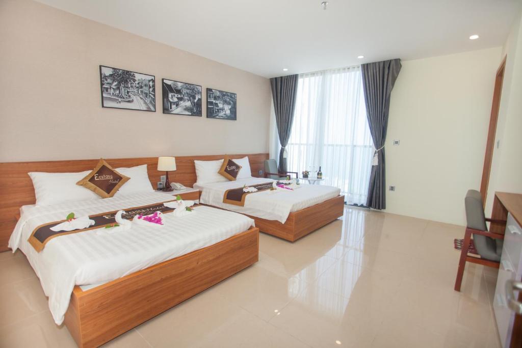 Phòng Premier Family Sea View - Khách Sạn Ecstasy Nha Trang