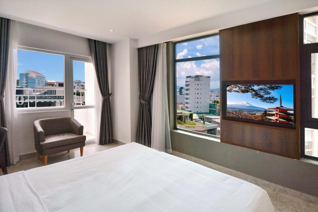 Superior City View & Diagonal Seaview - Khách Sạn Anrizon Nha Trang