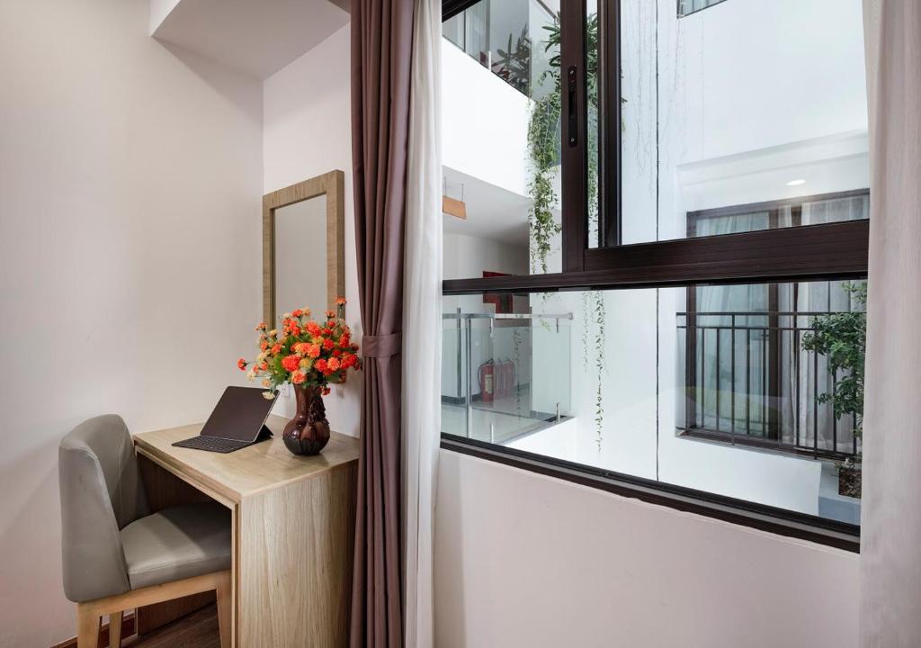 Executive City View With Balcony - Khách sạn Ale Nha Trang