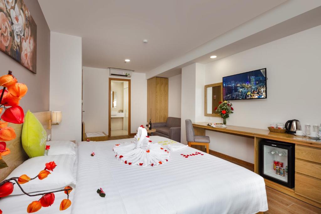 Executive City View With Balcony - Khách sạn Ale Nha Trang