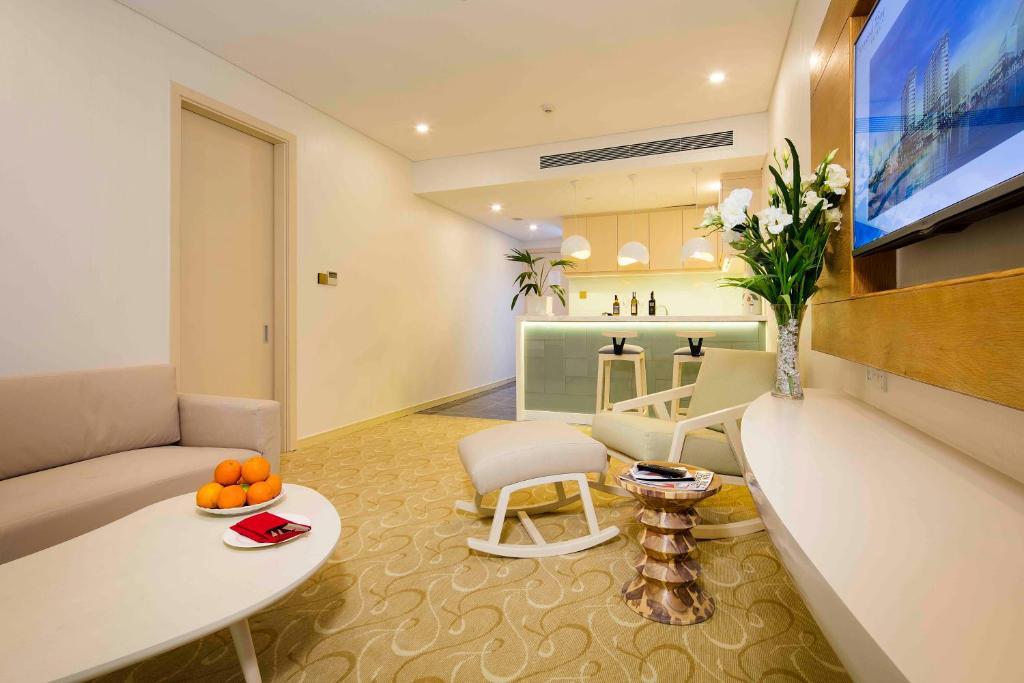 Suite - Khách sạn Diamond Bay Nha Trang