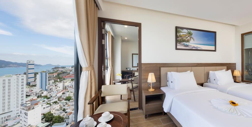 Connecting Rooms - Khách sạn Miracle Luxury Nha Trang