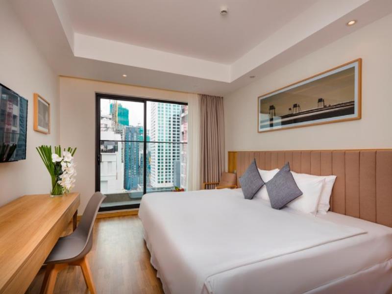Senior Deluxe City View Double Room with Balcony - Khách sạn Nagar Nha Trang
