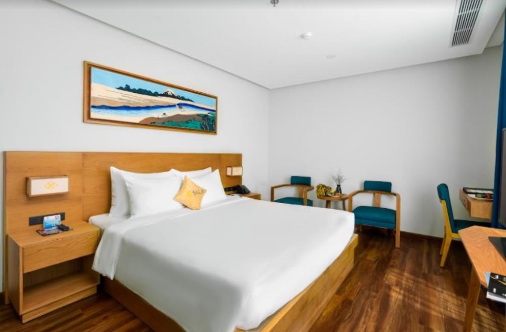 Superior Double, Quang Cảnh Thành Phố - Khách Sạn Sala Đà Nẵng Beach