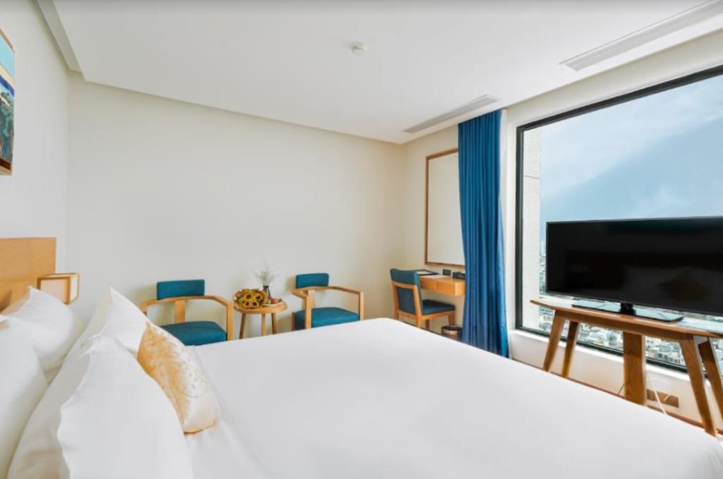 Superior Double, Quang Cảnh Thành Phố - Khách Sạn Sala Đà Nẵng Beach