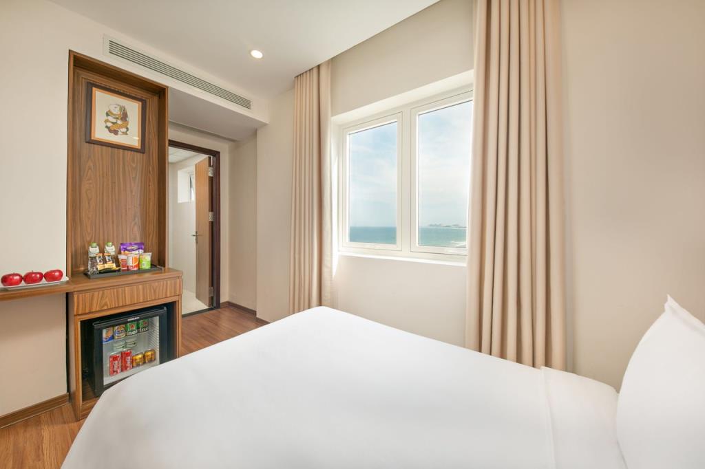 Deluxe Double Seaview - Khách Sạn De L'amour