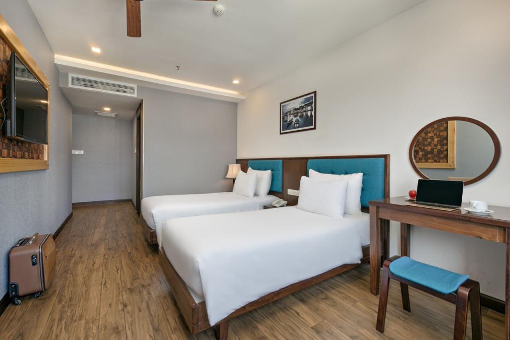 Superior Twin Room - White Sand Hotel