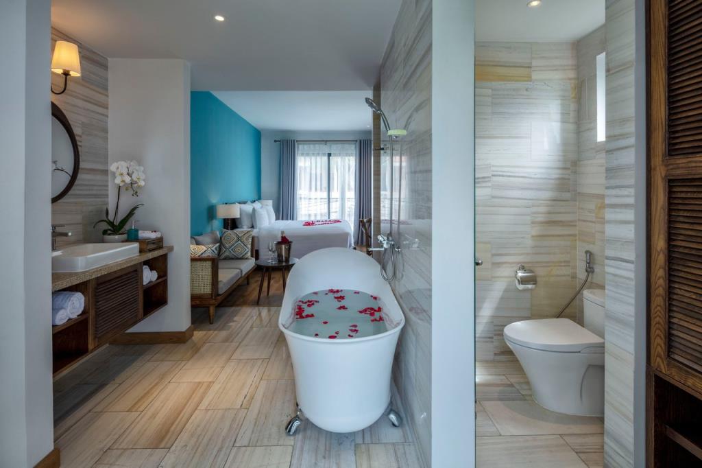 Premier Deluxe King with Bathtub - Khách Sạn Salmalia Boutique