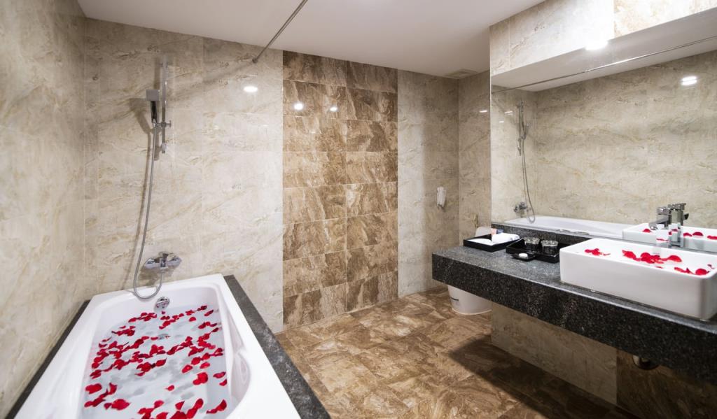 Premium Deluxe King - Khách sạn Mường Thanh Grand Đà Nẵng