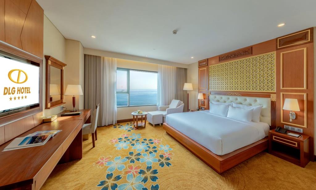 Premium Deluxe King Ocean View - Khách Sạn DLG Đà Nẵng