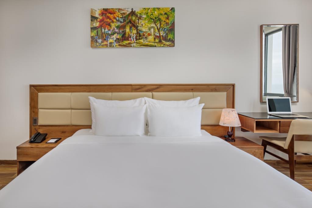Superior Twin Room - Khách Sạn Alisia Beach Đà Nẵng