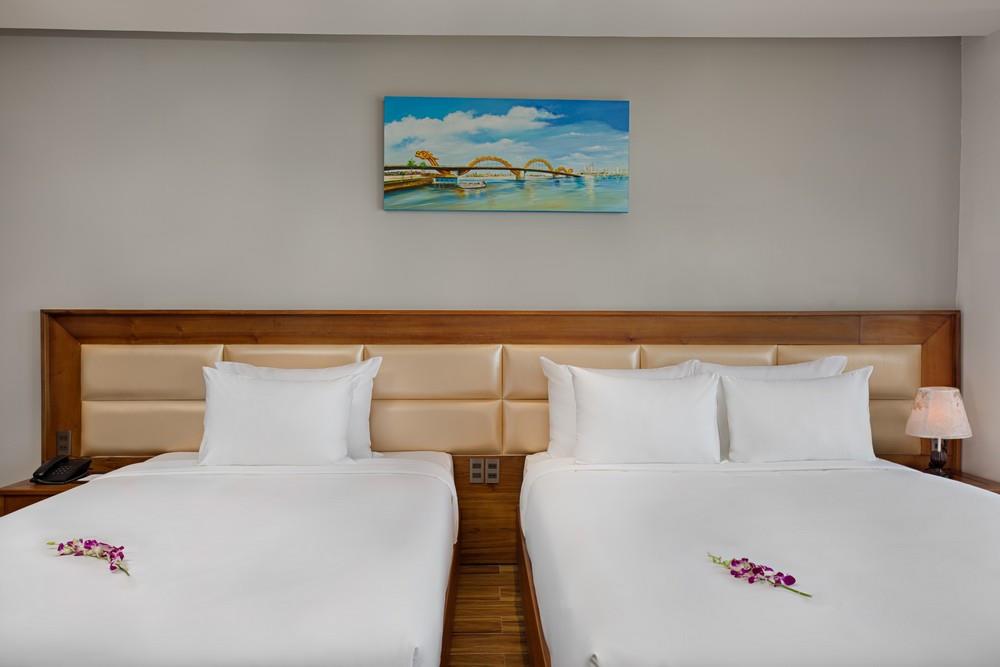 Deluxe Triple Room With City View - Khách Sạn Alisia Beach Đà Nẵng