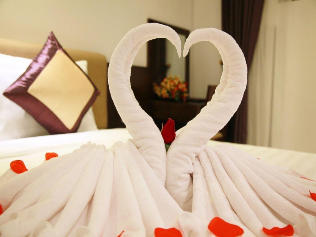 Deluxe King Room - Khách Sạn Hoàng Đại 2