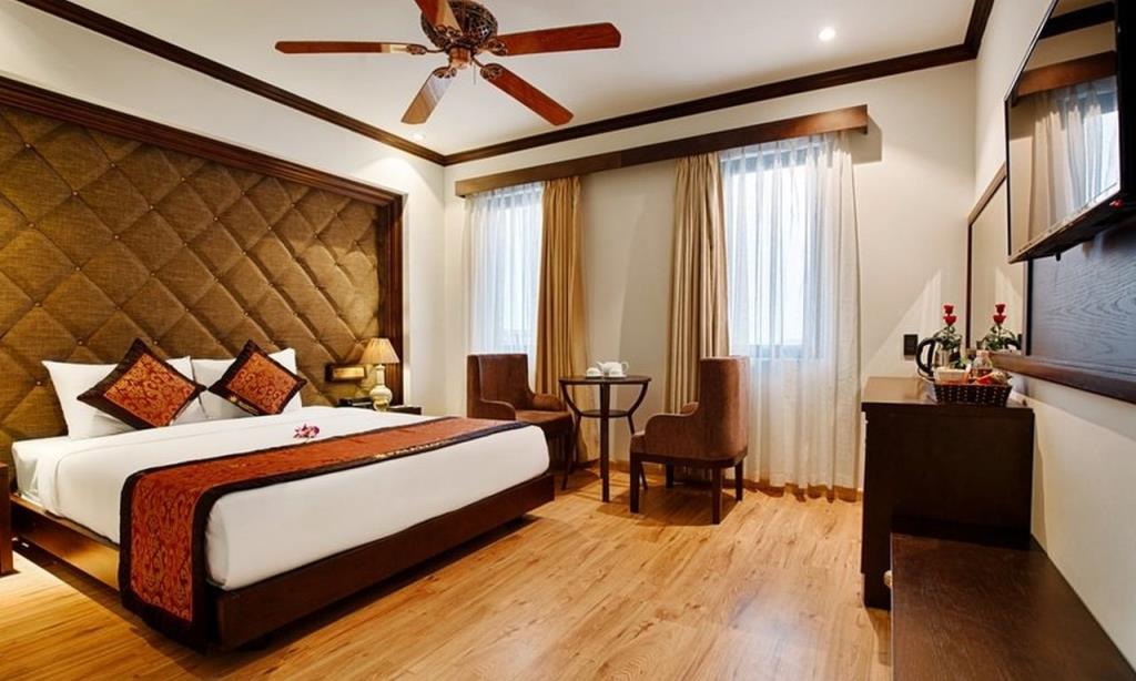 Phòng Superior đôi nhìn ra Thành phố - Khách sạn Palazzo & Apartment