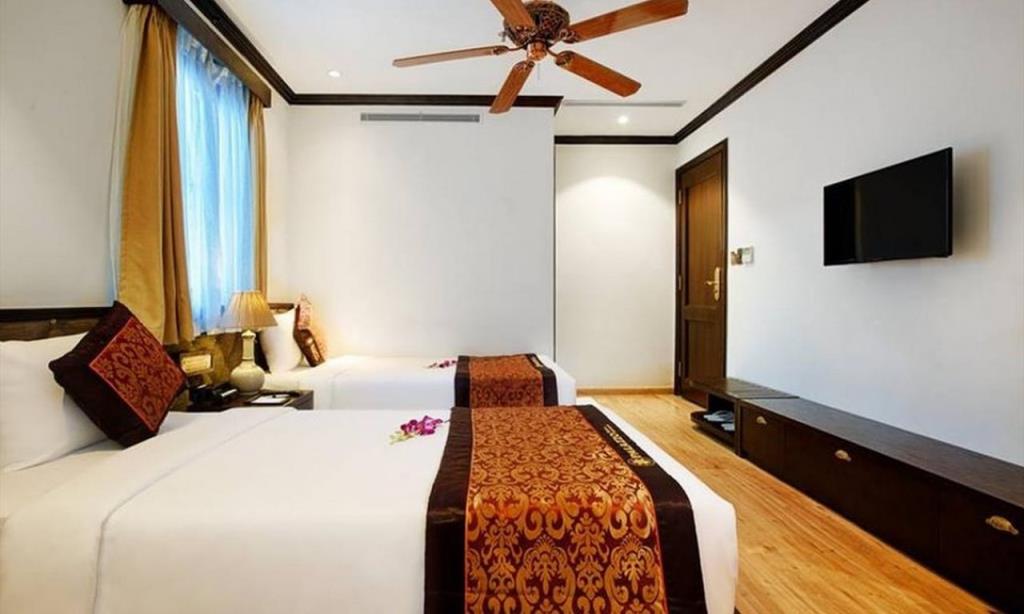 Phòng Superior 2 giường đơn nhìn ra thành phố - Khách sạn Palazzo & Apartment