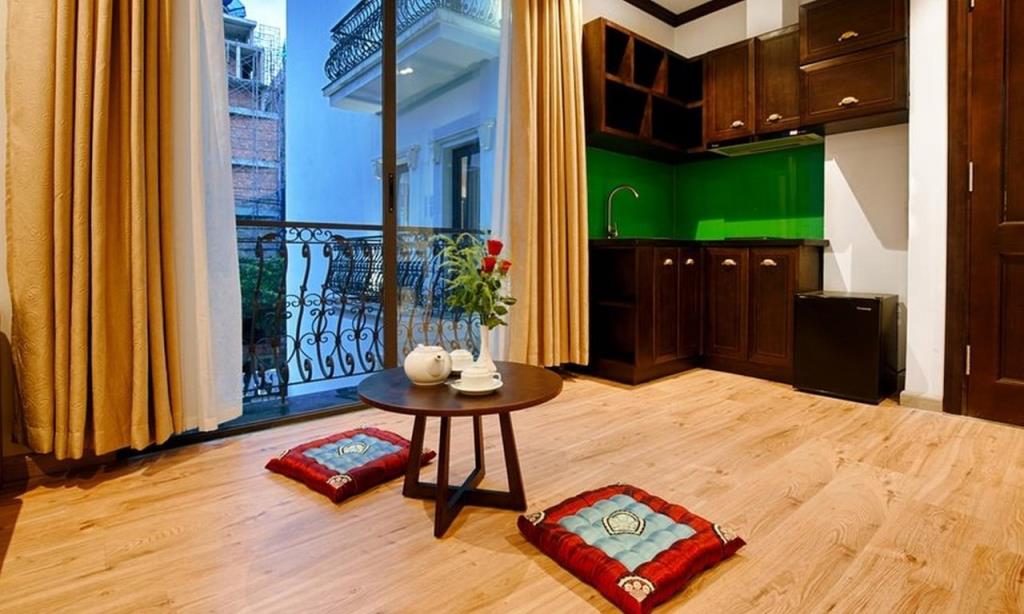 Căn hộ kiểu Suite 1 Phòng ngủ, Nhìn ra Hồ bơi - Khách sạn Palazzo & Apartment