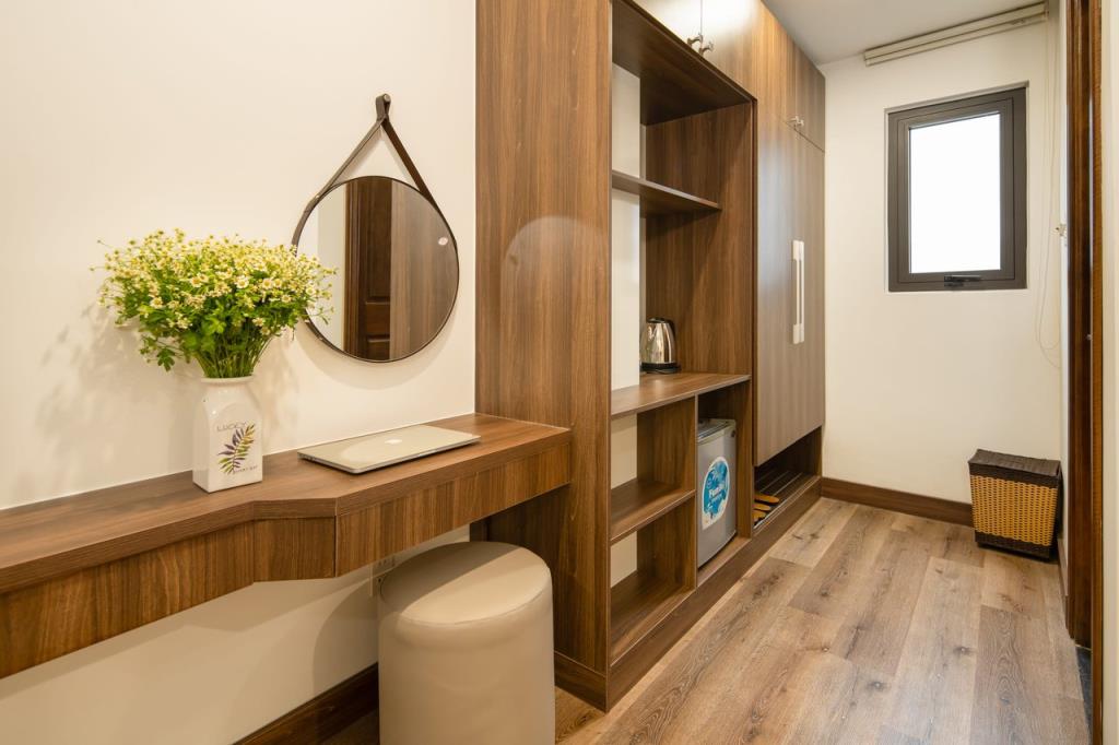 Suite River View Double - Khách Sạn Hoàng Linh