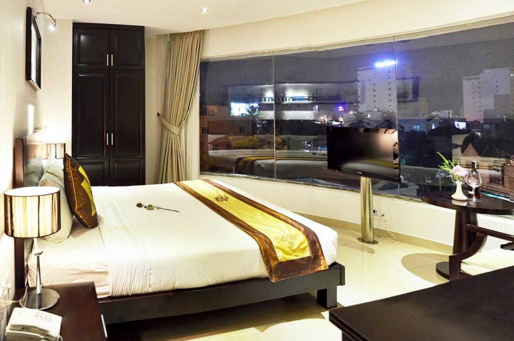 Superior Double - Khách Sạn D&C Đà Nẵng