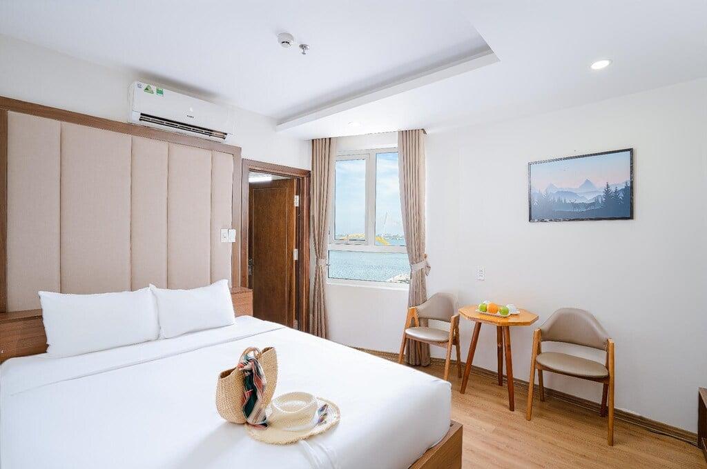 Deluxe Double Room - Khách Sạn Pariat River Front Đà Nẵng