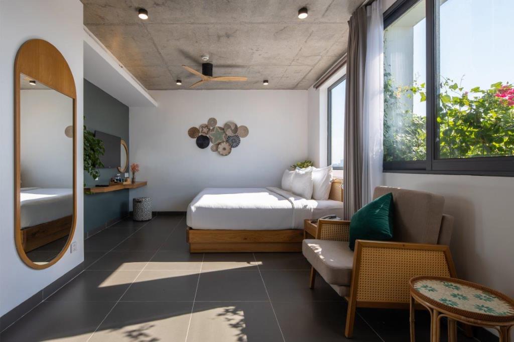 Deluxe City View - Khách Sạn The Leaf Boutique