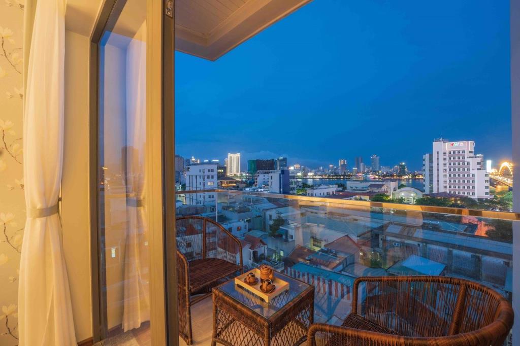 Deluxe River View Double or Twin - Khách Sạn Cozy Đà Nẵng Boutique