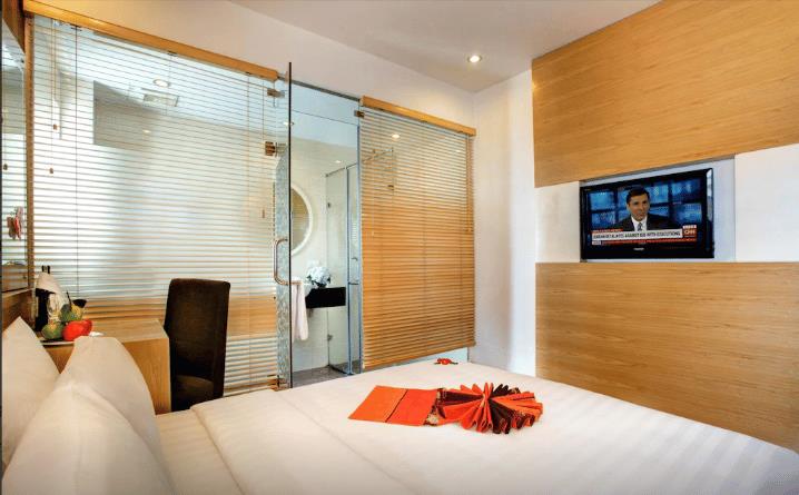 Phòng Đôi Không Cửa Sổ - Khách Sạn Tú Linh Palace