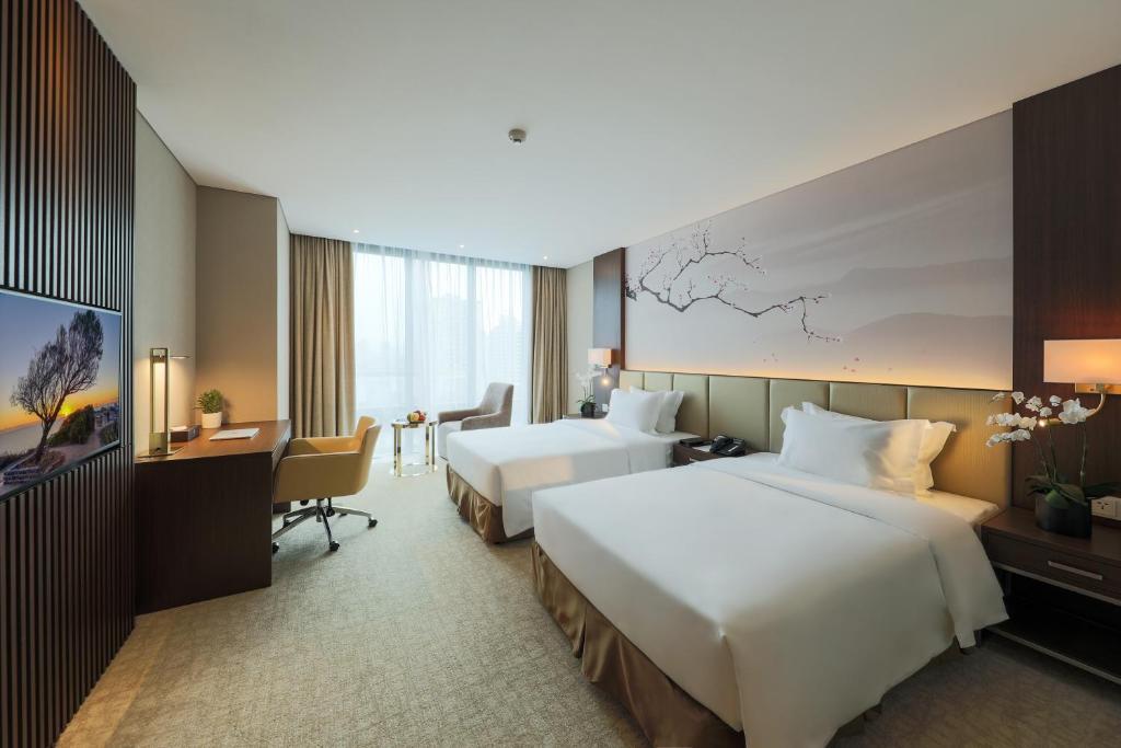 Phòng Executive 1 giường đôi hoặc 2 giường đơn hướng phố - Khách sạn Grand Vista Hà Nội