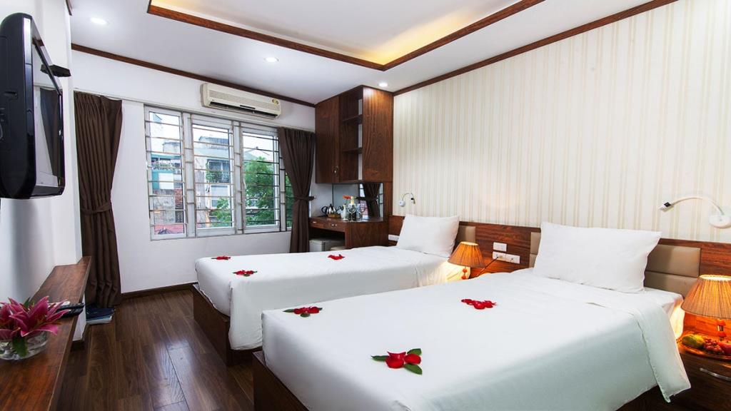 Deluxe 2 Giường Đơn Hướng Phố (Deluxe Twin City View) - Khách Sạn Bel Ami Hà Nội