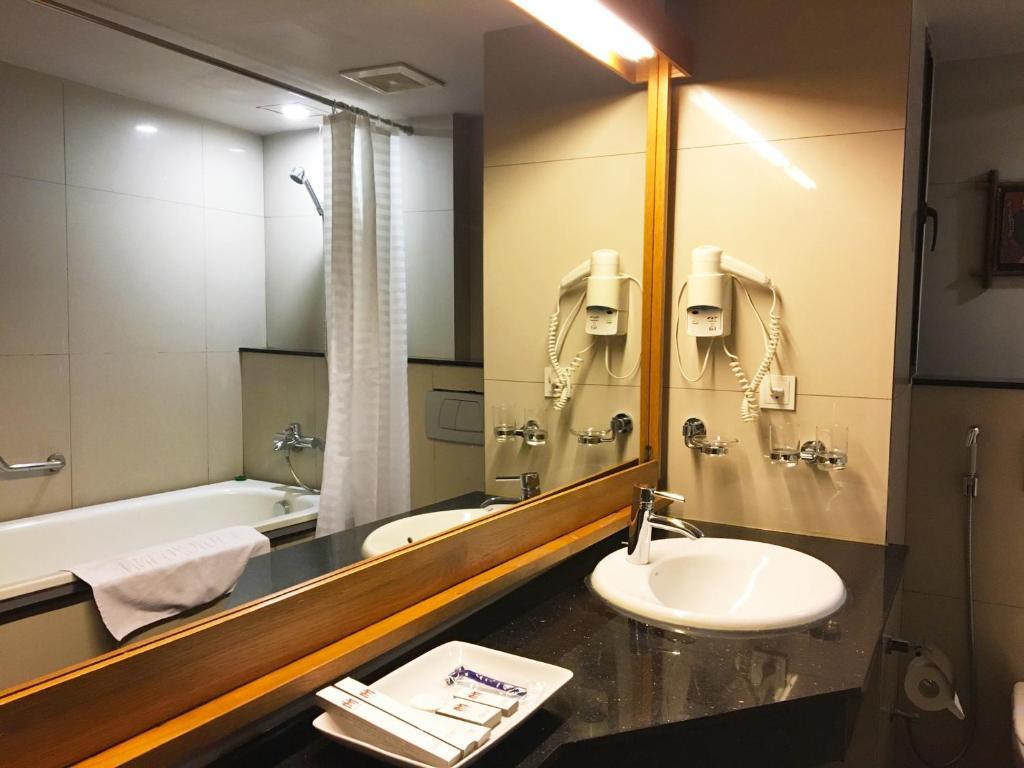 Superior Double Room - Khách Sạn Eternity Hà Nội