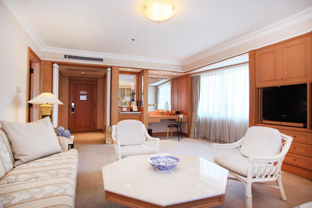 Phòng Grand Deluxe - Khách Sạn Daewoo Hà Nội