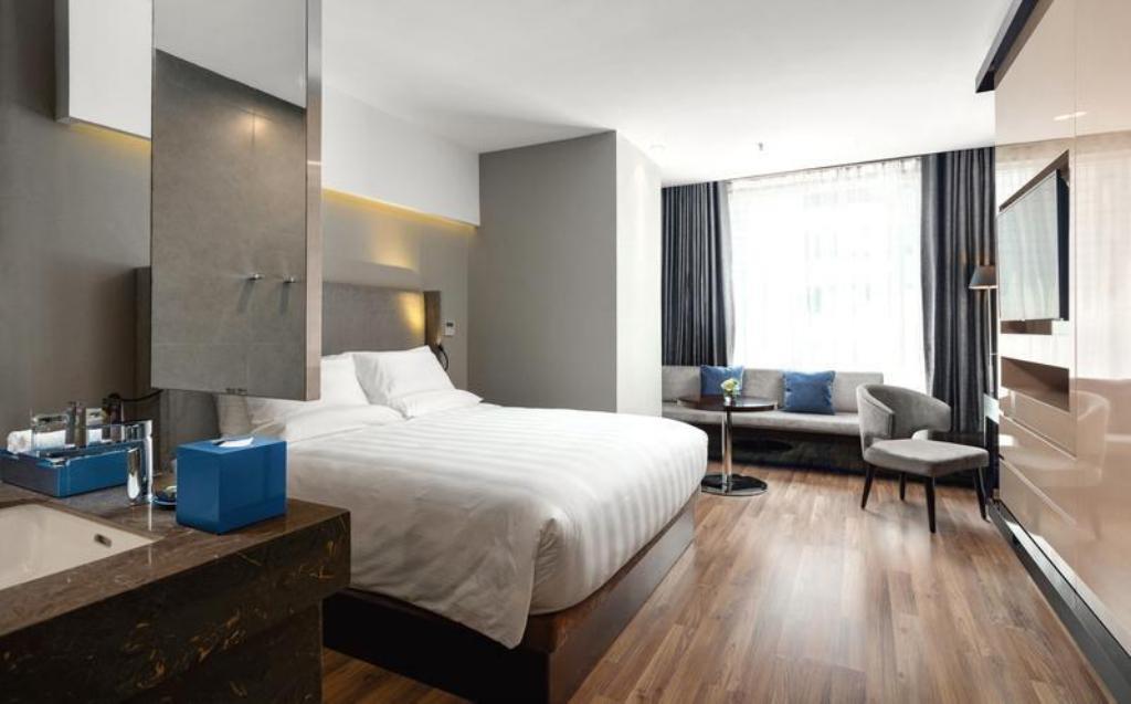 Deluxe Studio - Khách sạn Novotel Suites Hanoi