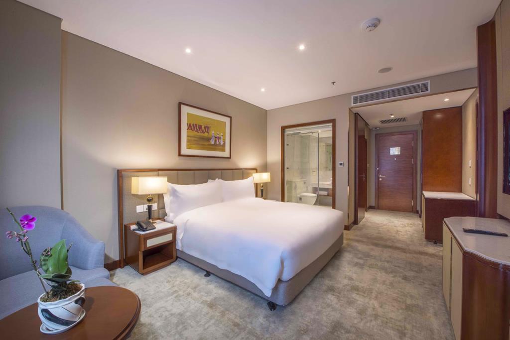 Phòng Premier Room - Khách Sạn Wyndham Garden Hà Nội