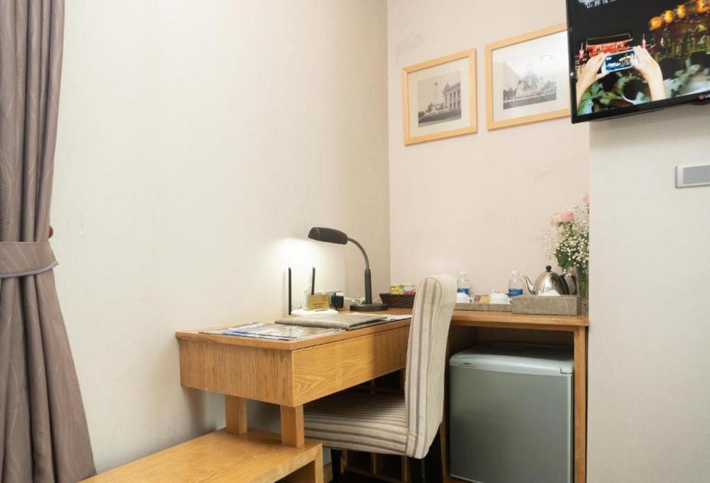 Deluxe Giường Đôi/2 Giường Đơn Hướng Phố - Khách Sạn Parkside Sunline Hanoi