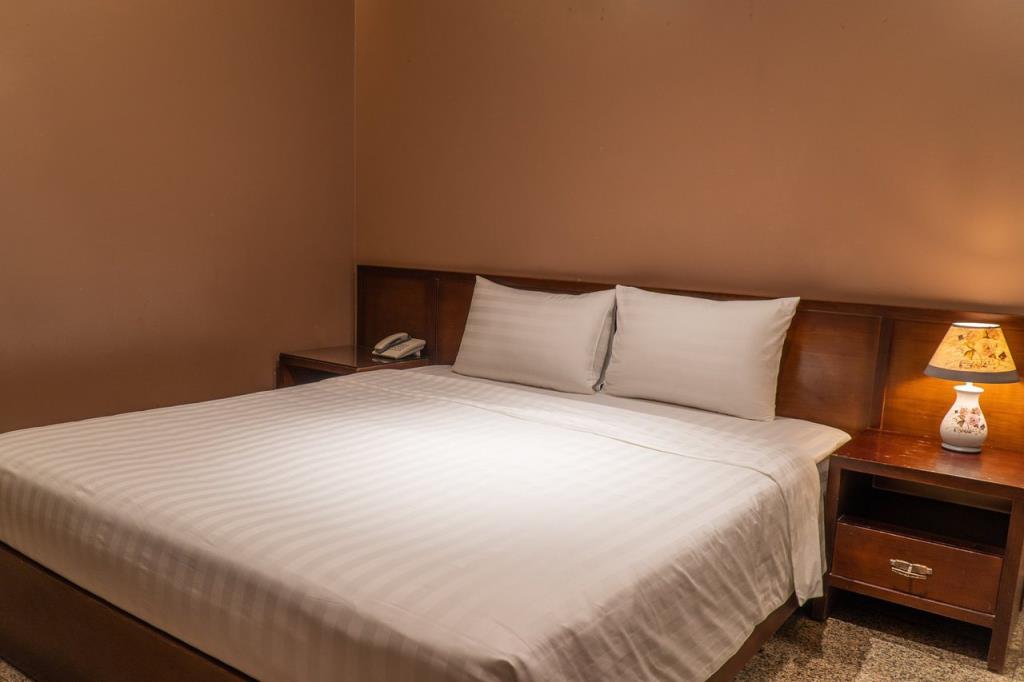 Standard Double Room - Khách sạn Hà Nội Le Grand