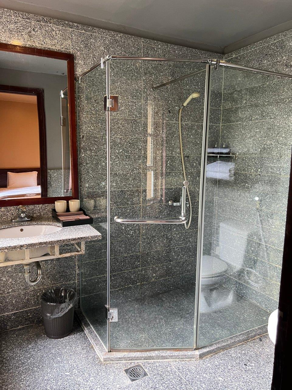 Deluxe Double or Twin Room - Khách sạn Hà Nội Le Grand