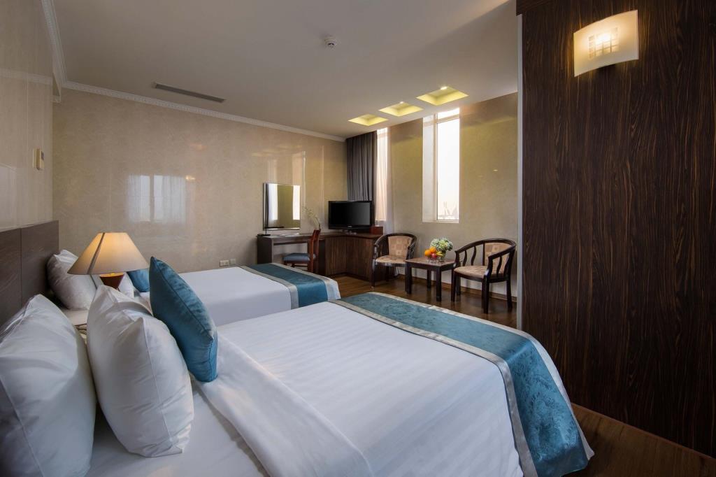 Phòng Superior Giường Đôi - Khách Sạn Danly Hà Nội