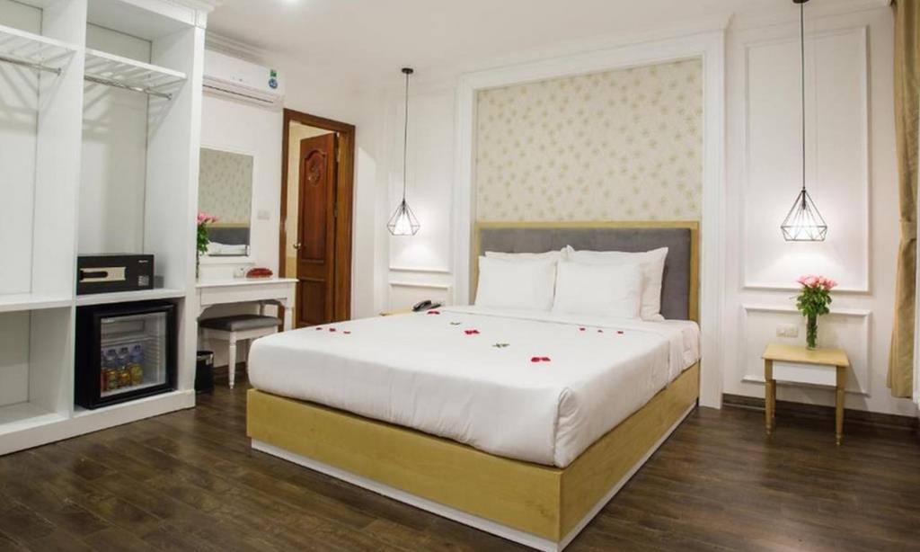 Deluxe Double/Twin - Khách Sạn Hà Nội A83
