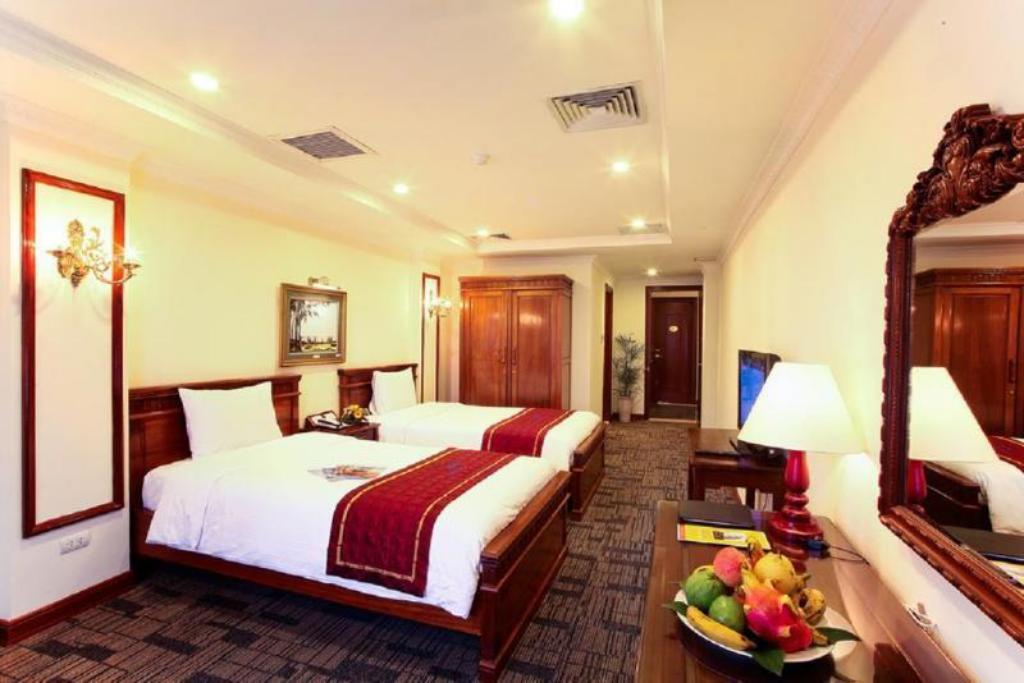 Deluxe 2 Giường Đơn Hướng Phố - Khách Sạn Eden - Đoàn Trần Nghiệp