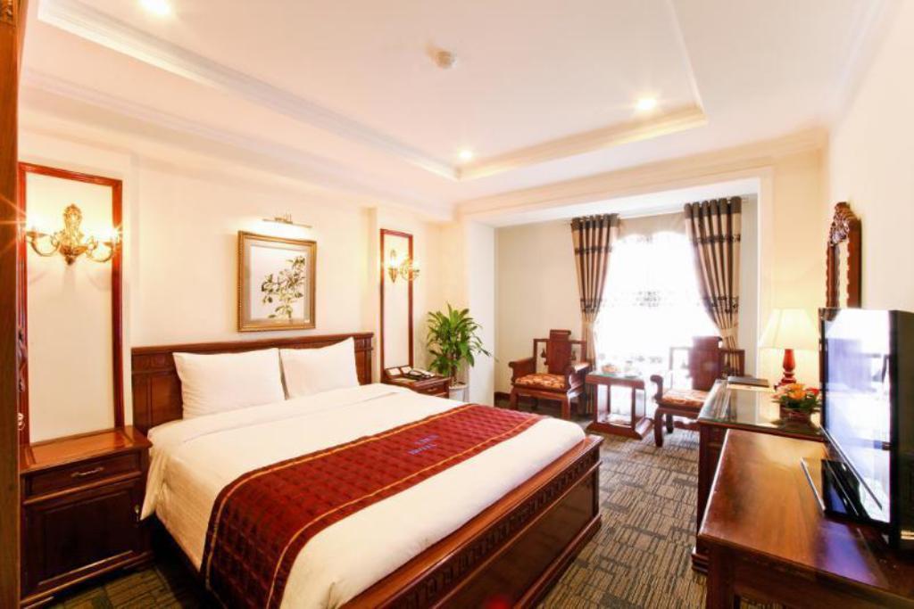 Executive - Khách Sạn Eden - Đoàn Trần Nghiệp