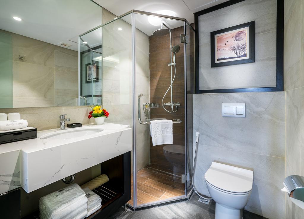 Phòng Suite - Khách sạn Conifer Grand