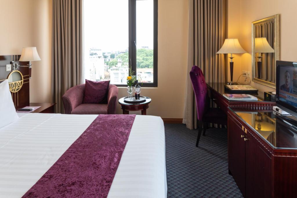 Superior Double/ Twin - Khách Sạn Flower Garden Hanoi