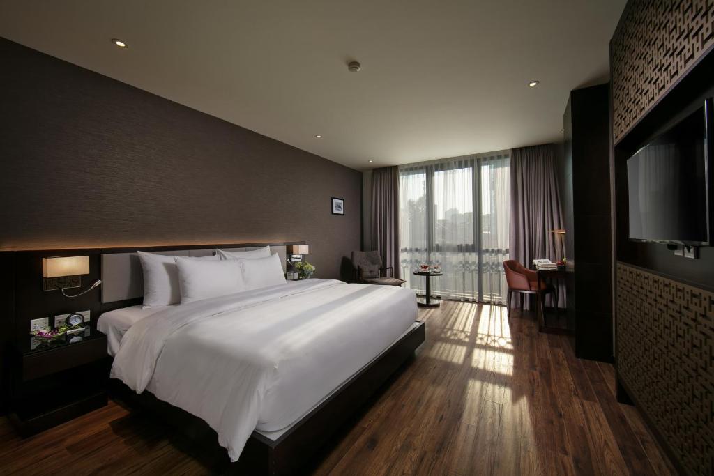 Phòng Premium - Khách Sạn Grandiose Hotel & Spab