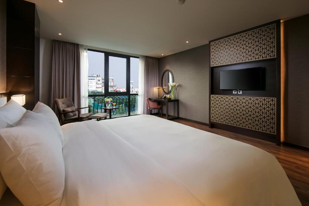 Phòng Premium - Khách Sạn Grandiose Hotel & Spab