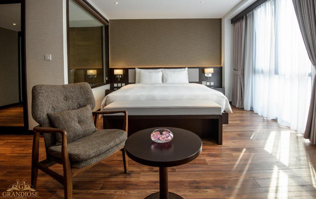 Phòng Executive - Khách Sạn Grandiose Hotel & Spab