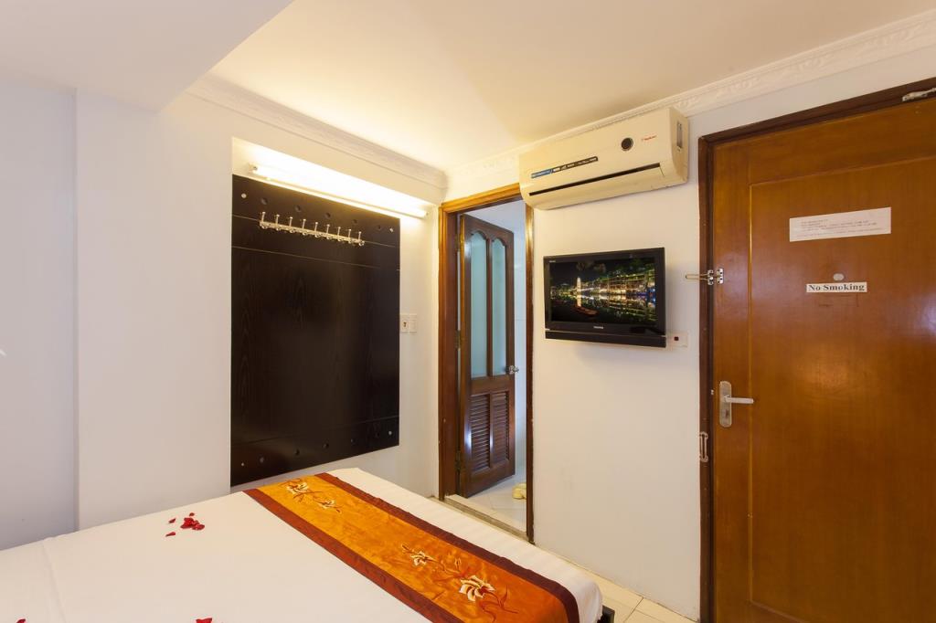 Phòng đôi - Khách Sạn Rendezvous Boutique