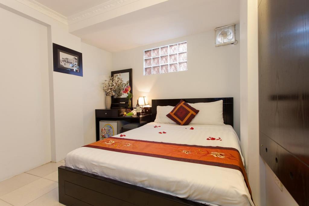 Phòng đôi - Khách Sạn Rendezvous Boutique